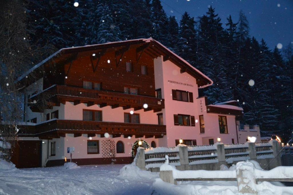 Appartement Ferienhaus Am Eggli à Sankt Anton am Arlberg Extérieur photo