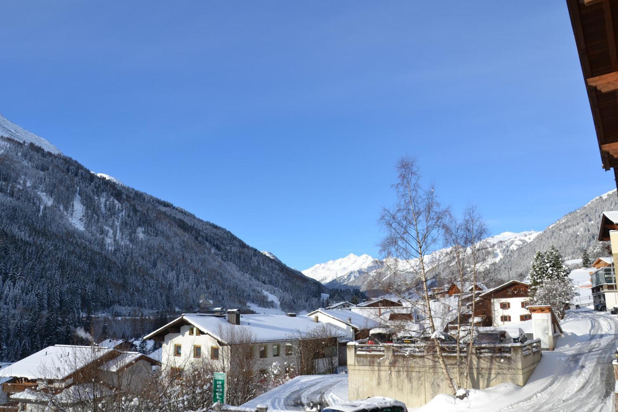 Appartement Ferienhaus Am Eggli à Sankt Anton am Arlberg Extérieur photo